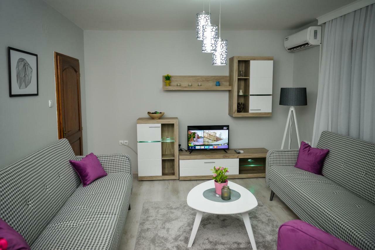 Apartman Filip Novi Pazar Exterior foto