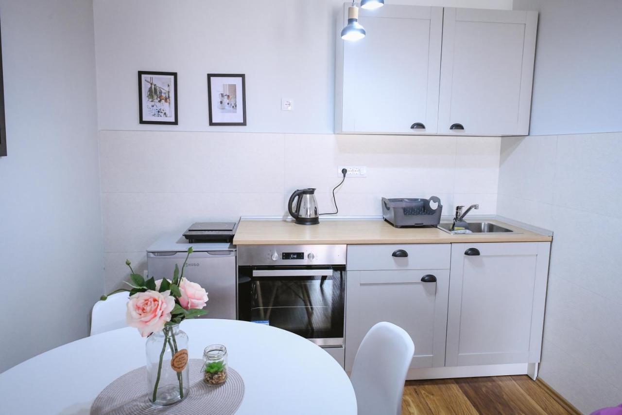Apartman Filip Novi Pazar Exterior foto