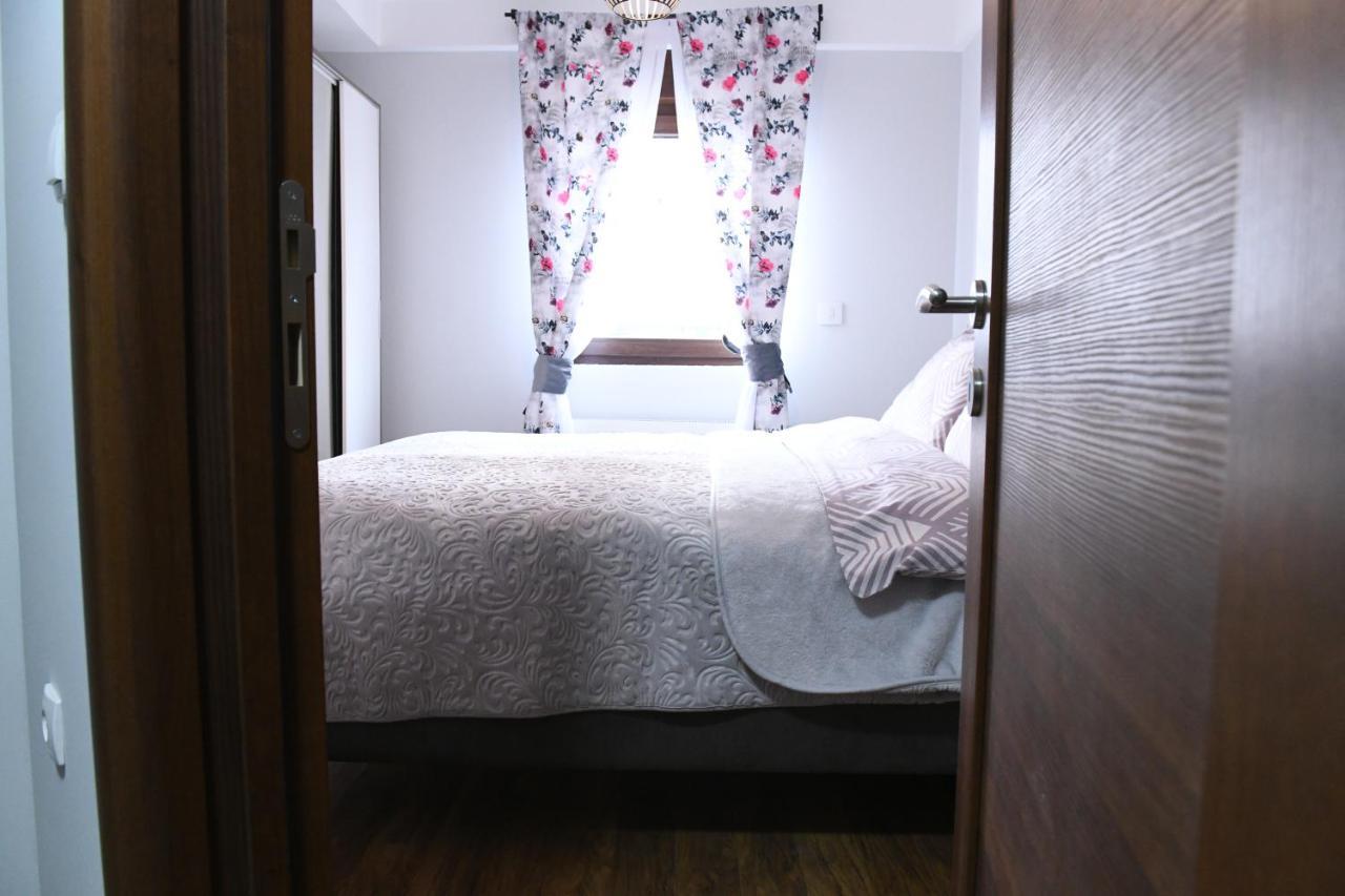 Apartman Filip Novi Pazar Exterior foto